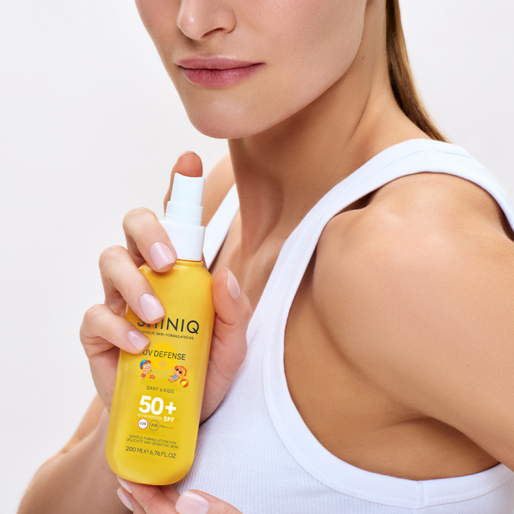 Bebek ve &Ccedil;ocuklar i&ccedil;in G&uuml;neş Koruyucu V&uuml;cut Spreyi SPF 50+